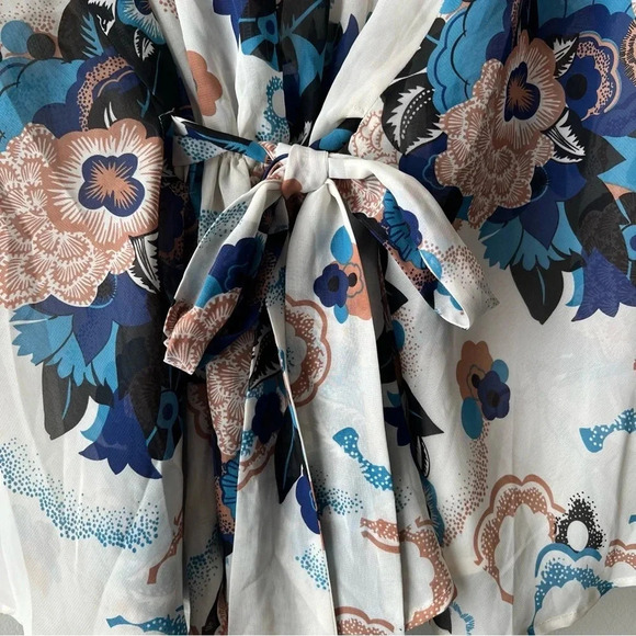 TRAMP sheer floral kimono style blouse butterfly sleeves waist tie size small - Picture 4 of 8